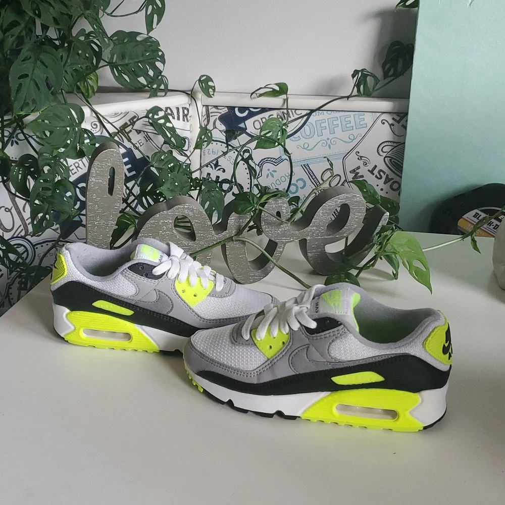 Nike Air Max White and Neon Yellow Sneakers - Picture 2 of 8
